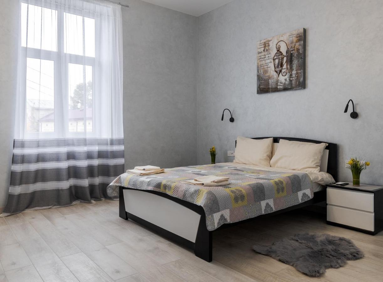 Golden Violin ! Apartments Lviv S Экстерьер фото